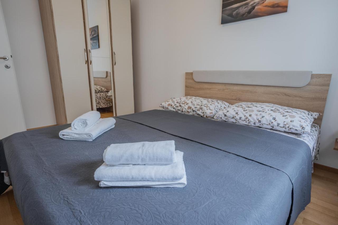 Appartement Dalmatino à Zadar Extérieur photo
