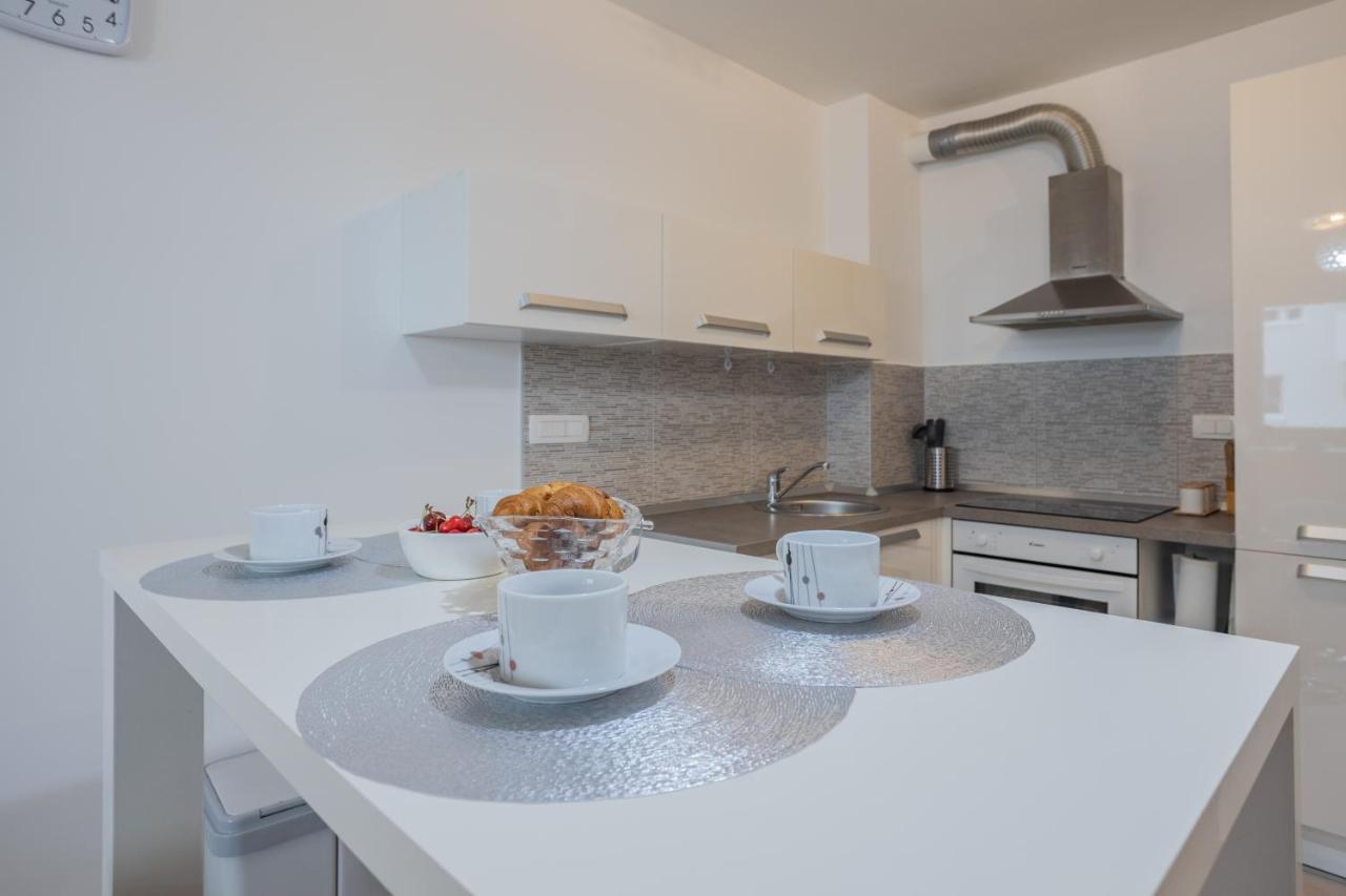 Appartement Dalmatino à Zadar Extérieur photo