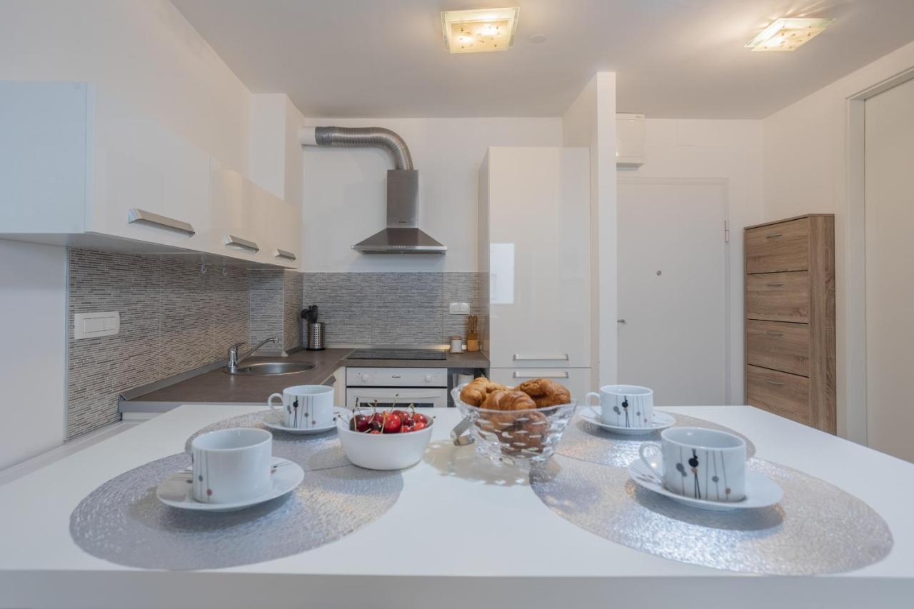 Appartement Dalmatino à Zadar Extérieur photo